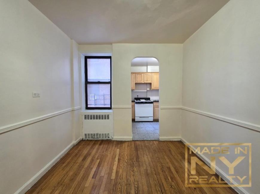 6620 Wetherole St - Photo 3 of 10