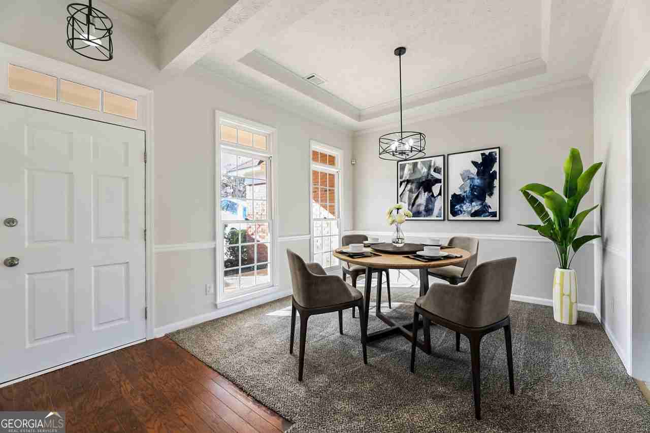 7988 Westlake Dr - Photo 4 of 45