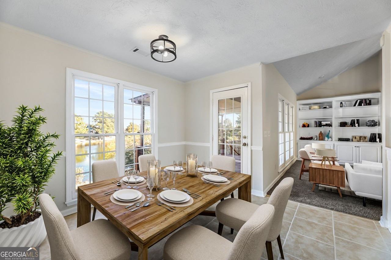 7988 Westlake Dr - Photo 6 of 45