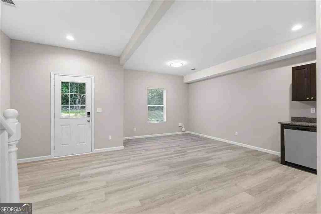 403 Breanna Way - Photo 7 of 21