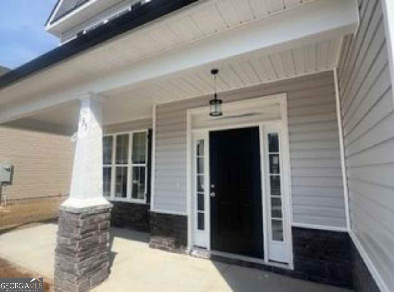 135 Sams Dr - Photo 3 of 24