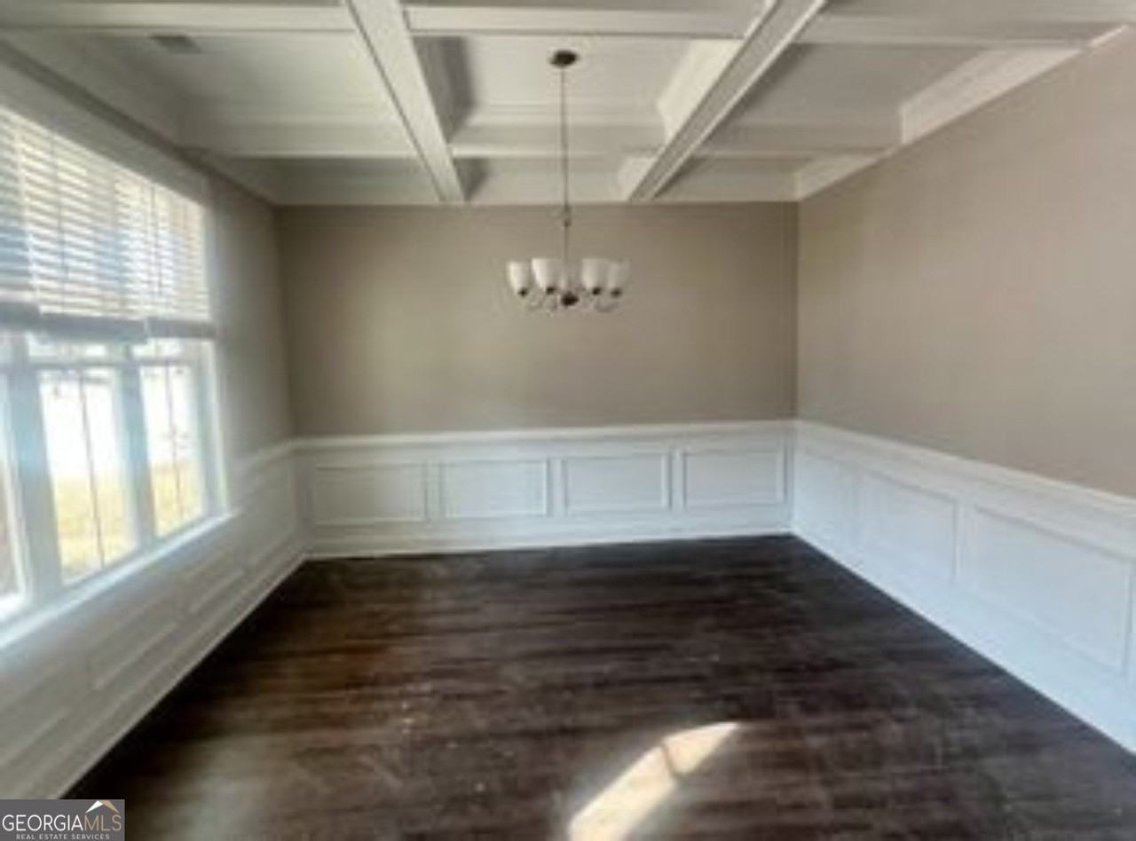 135 Sams Dr - Photo 5 of 24