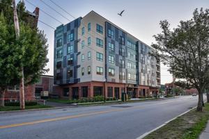 featured image of 215 Canal St #503