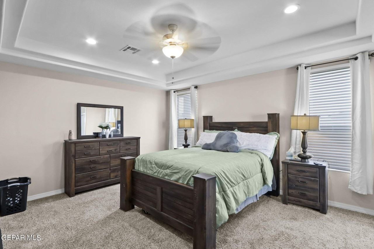 629 Guy Meyers St - Photo 5 of 25