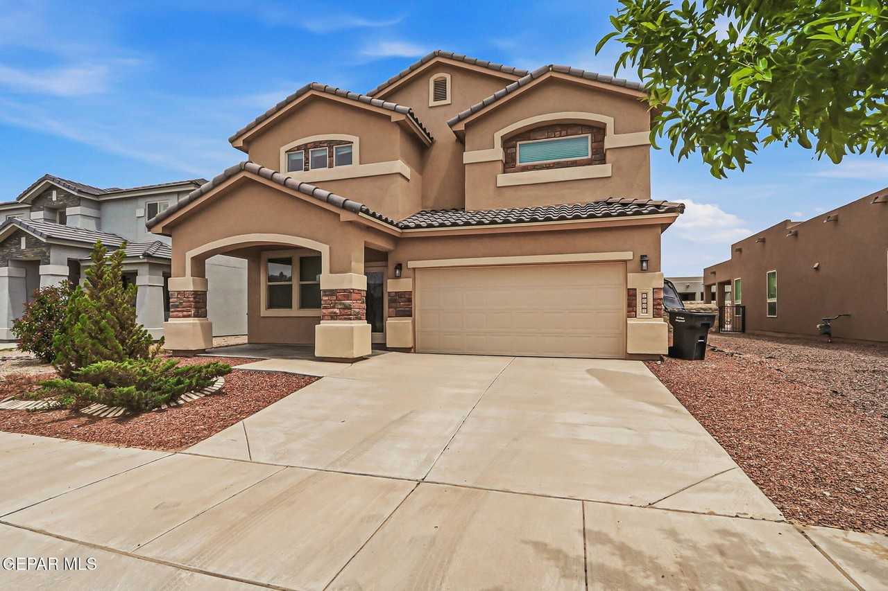 1004 Wensley Pl - Photo 2 of 40