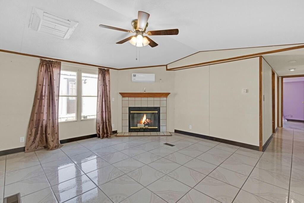 9849 Alameda Ave #C6 - Photo 2 of 33