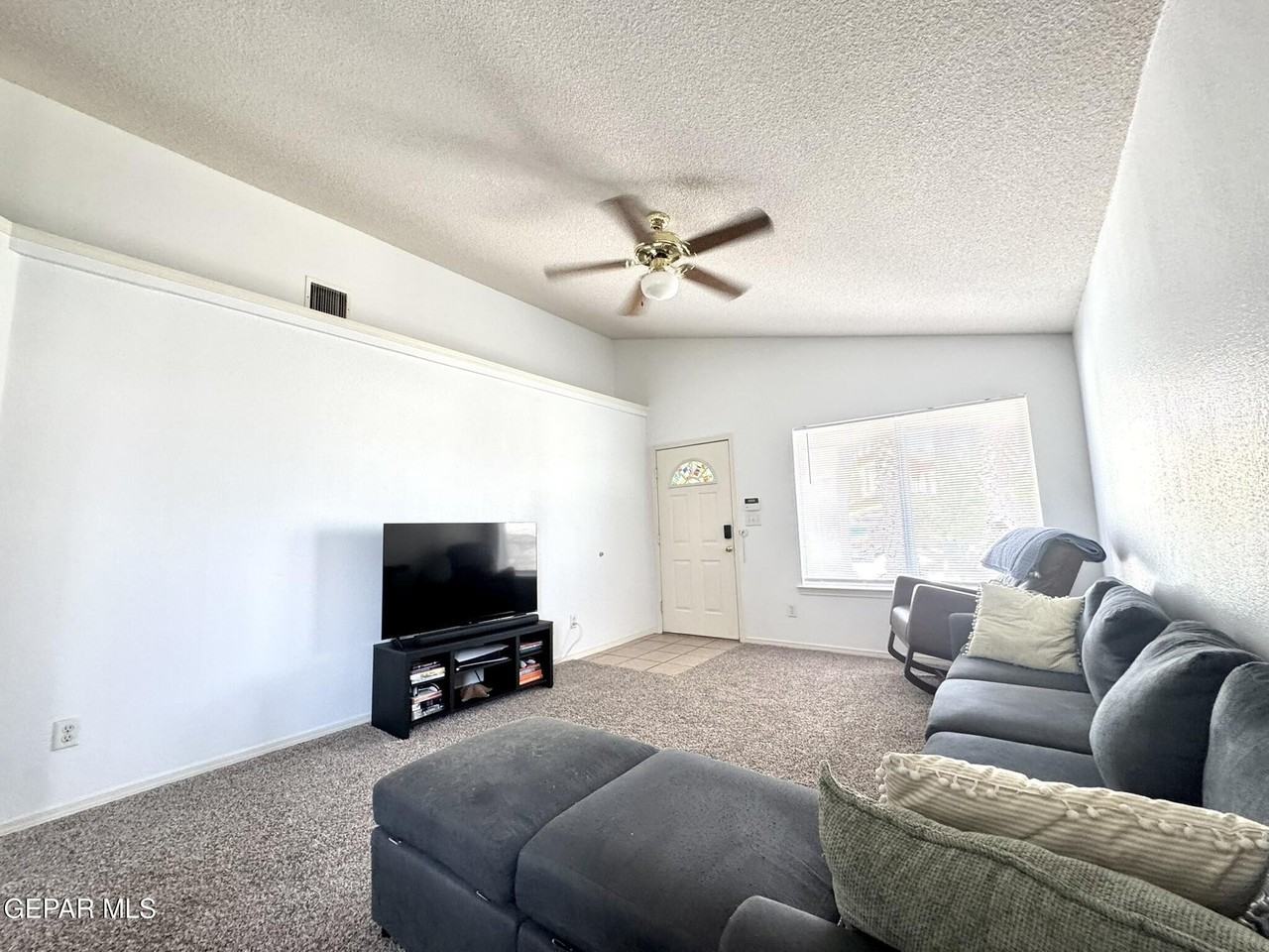 3549 Mike Godwin Dr - Photo 7 of 27