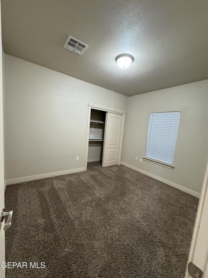 12872 Hueco Mine Dr - Photo 7 of 15