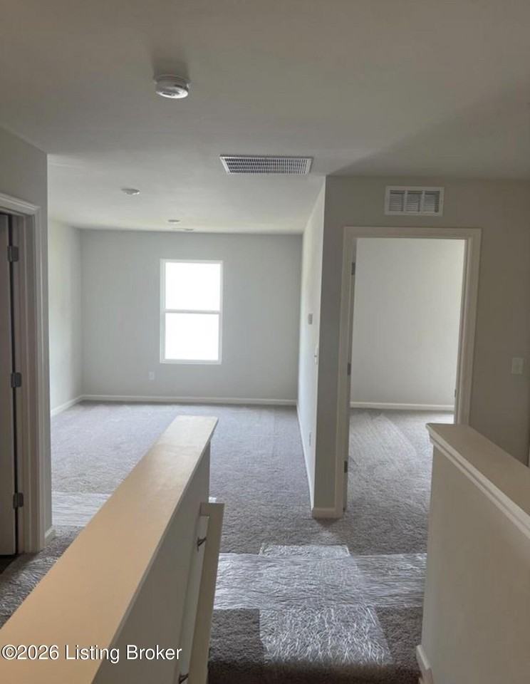 205 Elegance Way - Photo 3 of 8