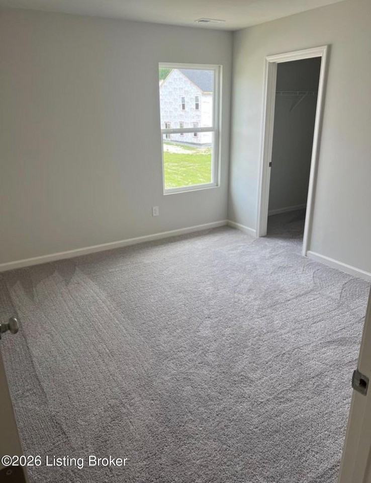 205 Elegance Way - Photo 4 of 8