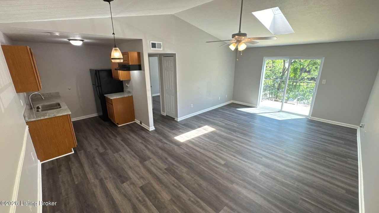 6512 Six Mile Ln #6 - Photo 3 of 36