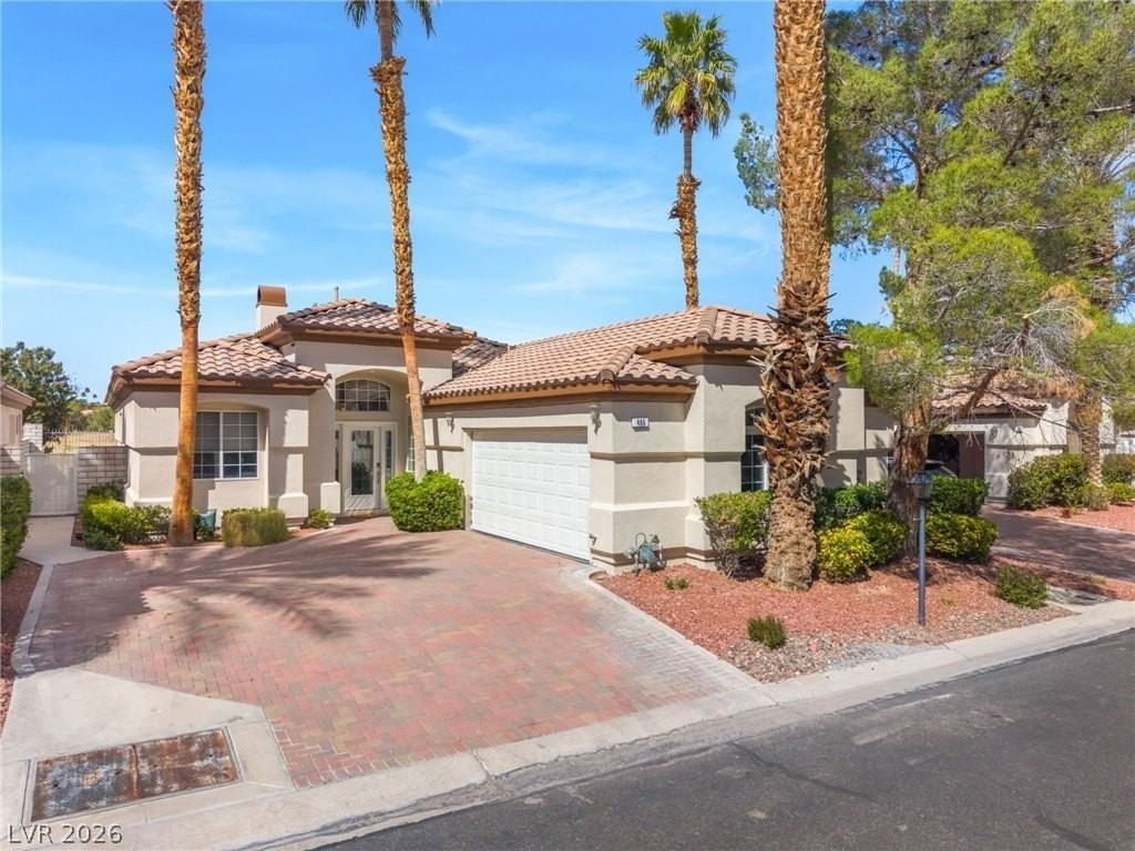 485 Indigo Springs St - Photo 4 of 50