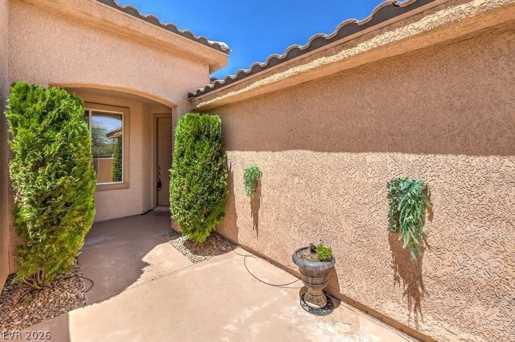 5389 Progresso St - Photo 5 of 27