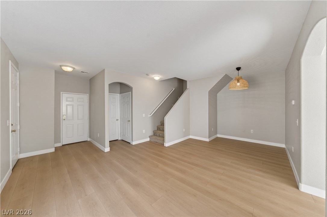 6321 Blowing Sky St #3 - Photo 4 of 38