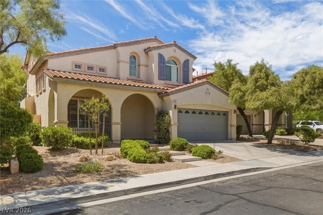 557 Tecate Valley St - Photo 3 of 32