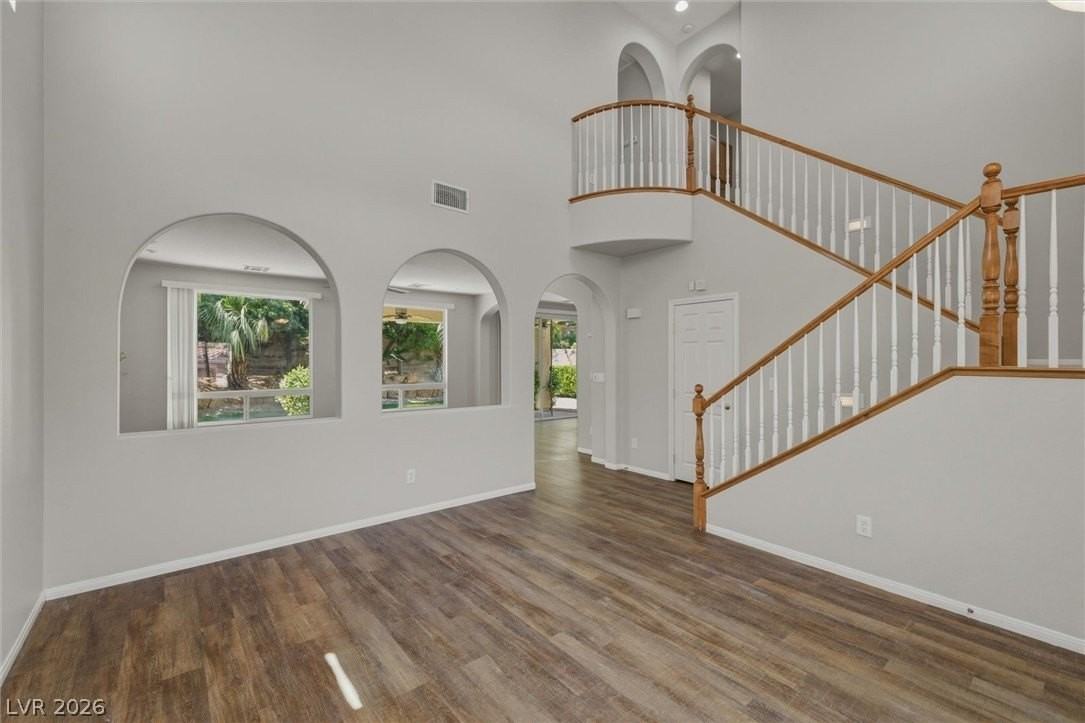 557 Tecate Valley St - Photo 7 of 32