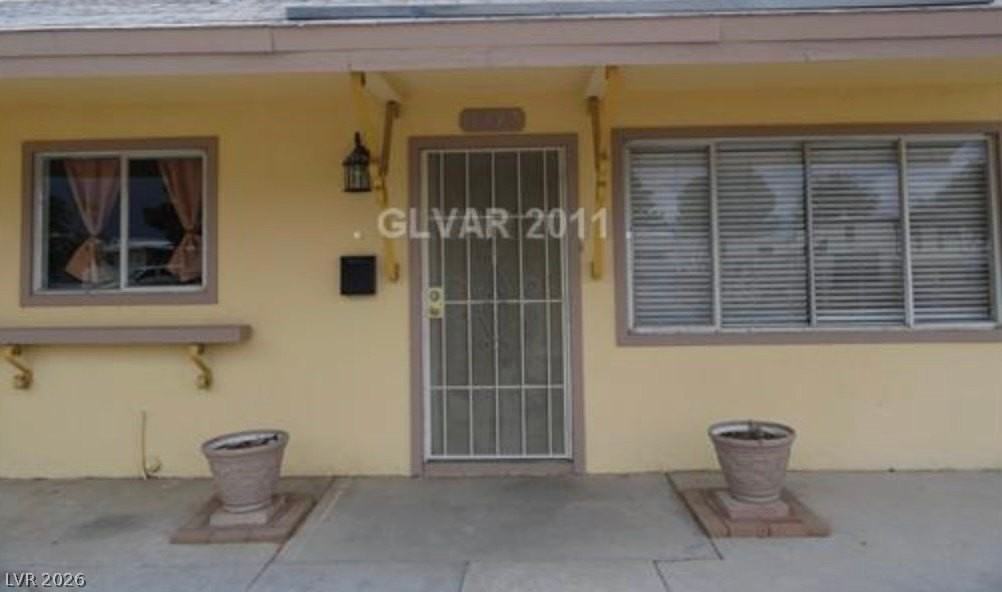 3317 Dillon Ave - Photo 2 of 11