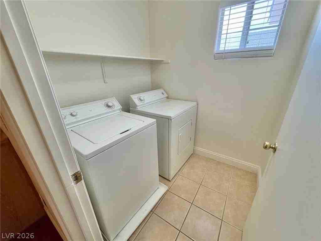 1249 Nevada Sky St - Photo 5 of 20