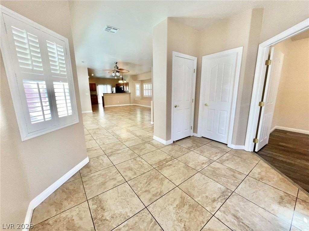 5014 Tunnel Falls Dr - Photo 3 of 36