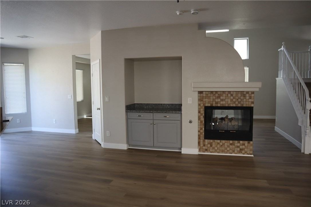 9052 Picket Fence Ave - Photo 7 of 41