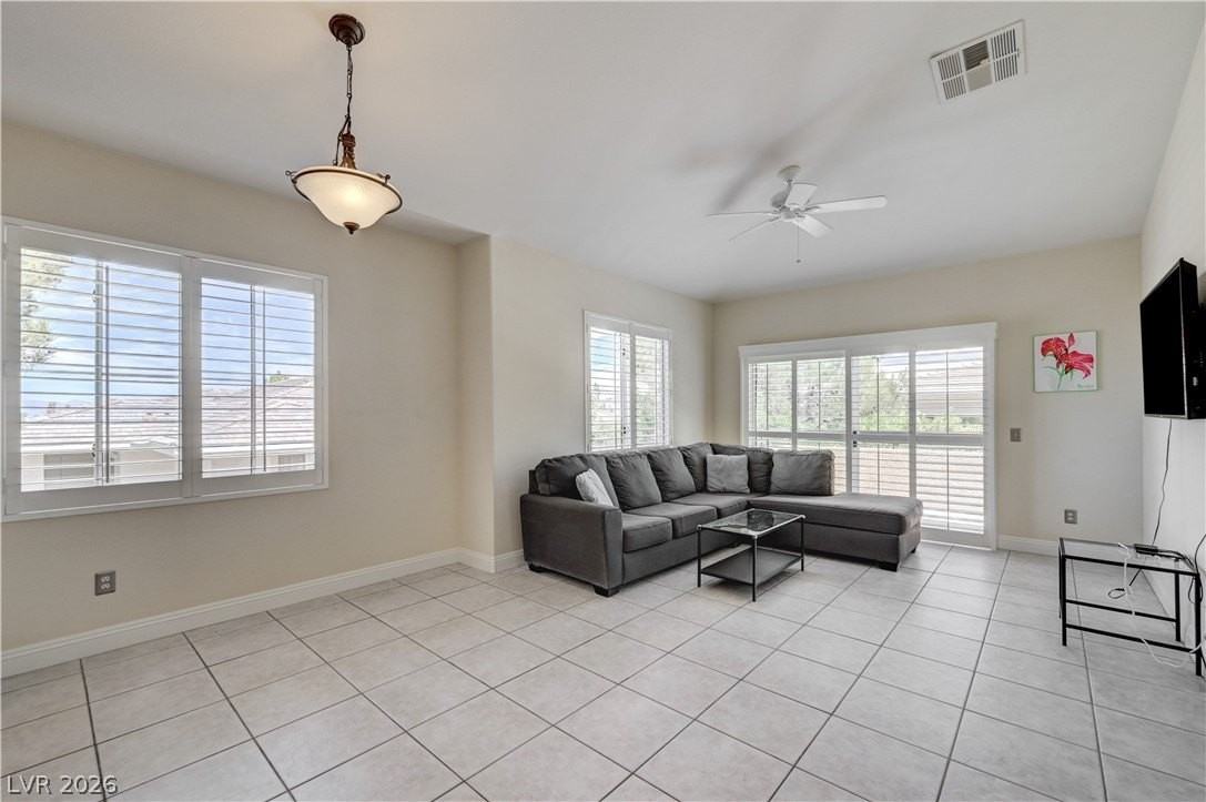 804 Peachy Canyon Cir #201 - Photo 7 of 38