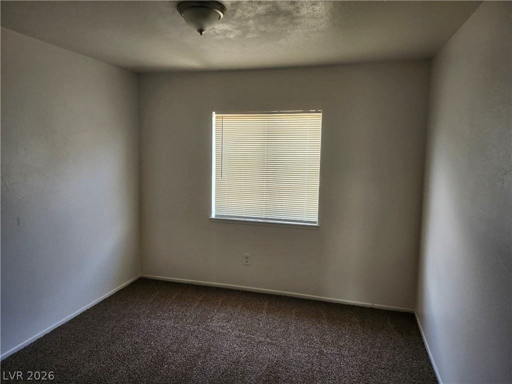 3437 E Cheyenne Ave #D - Photo 6 of 11