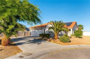 featured image of 5740 Falling Sun Ct