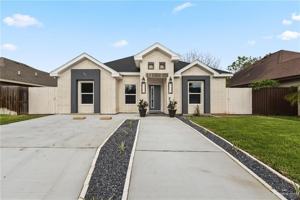 featured image of 907 S Diplomat Dr