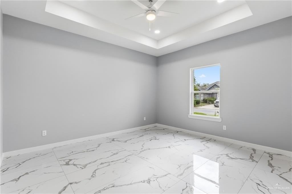 907 S Diplomat Dr - Photo 7 of 22