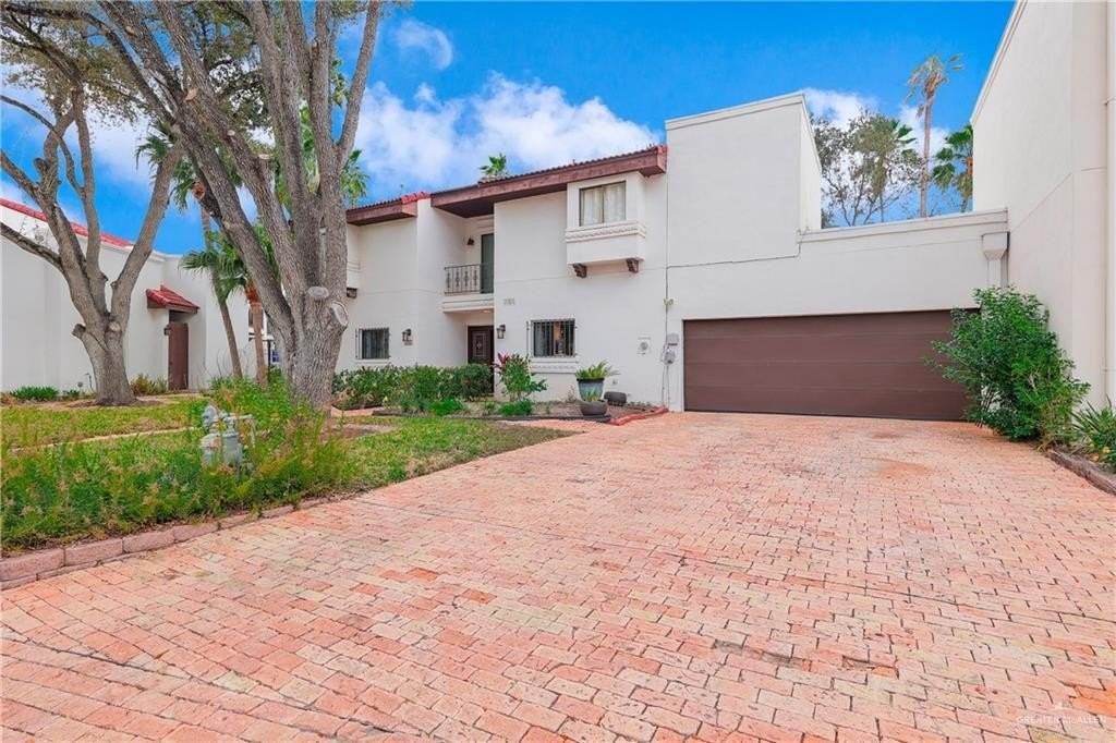 105 Sunflower Ave - Photo 2 of 24