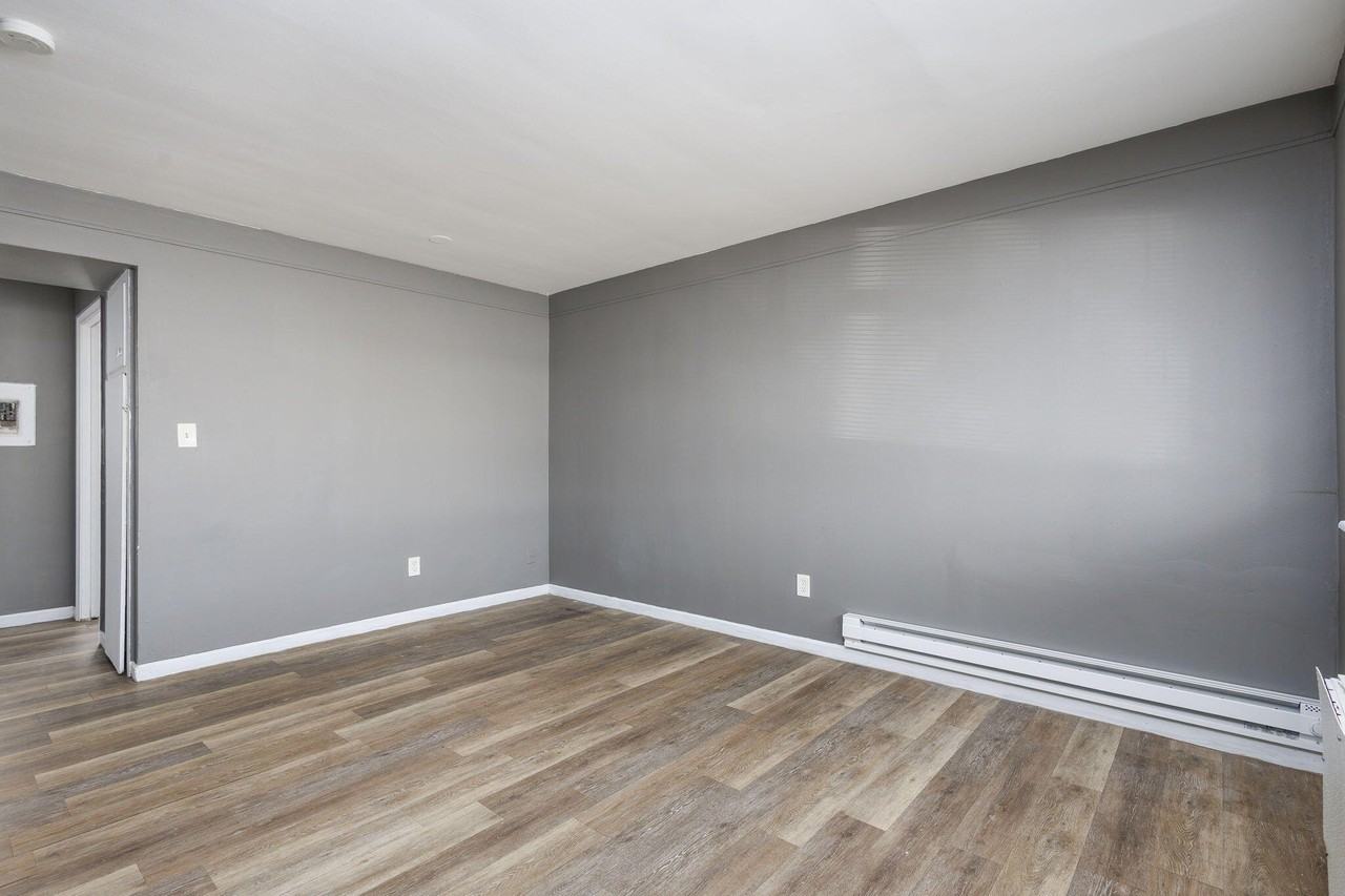 19625 Conant St #22 - Photo 6 of 16