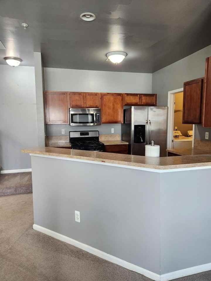 23668 Northstone Village Dr - Photo 6 of 27