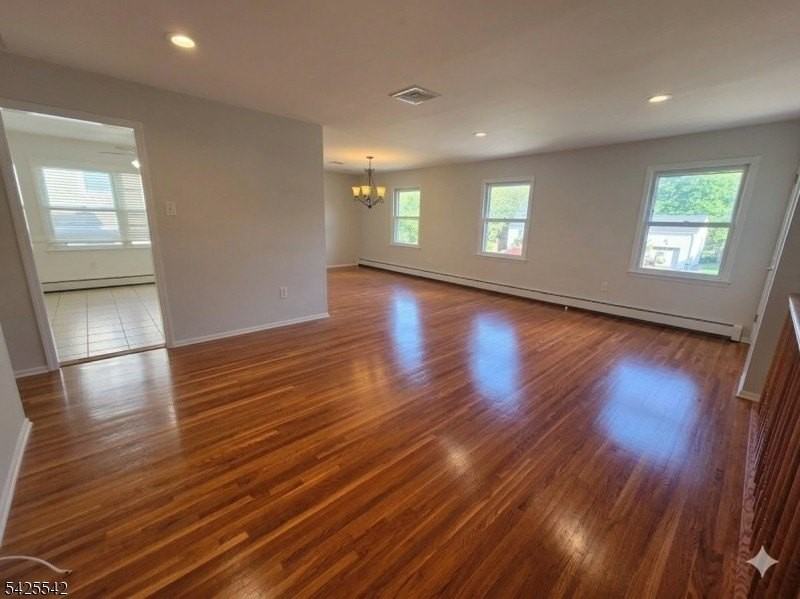 101 Bloomingdale Ave - Photo 2 of 15