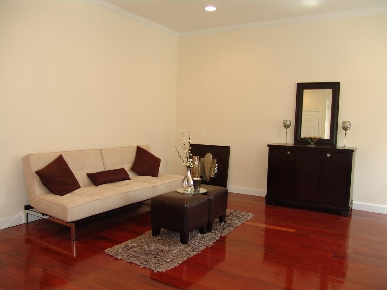 620 38th St #901 - Photo 3 of 14