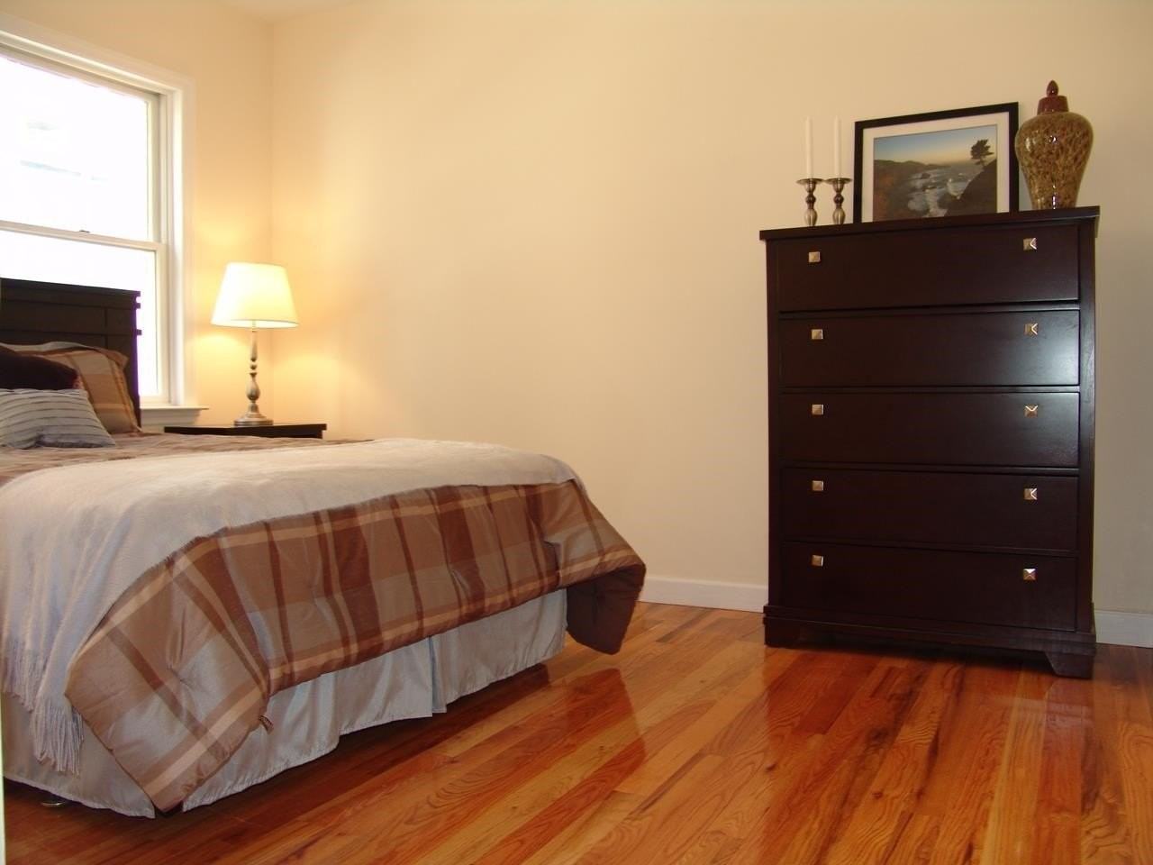 620 38th St #901 - Photo 5 of 14