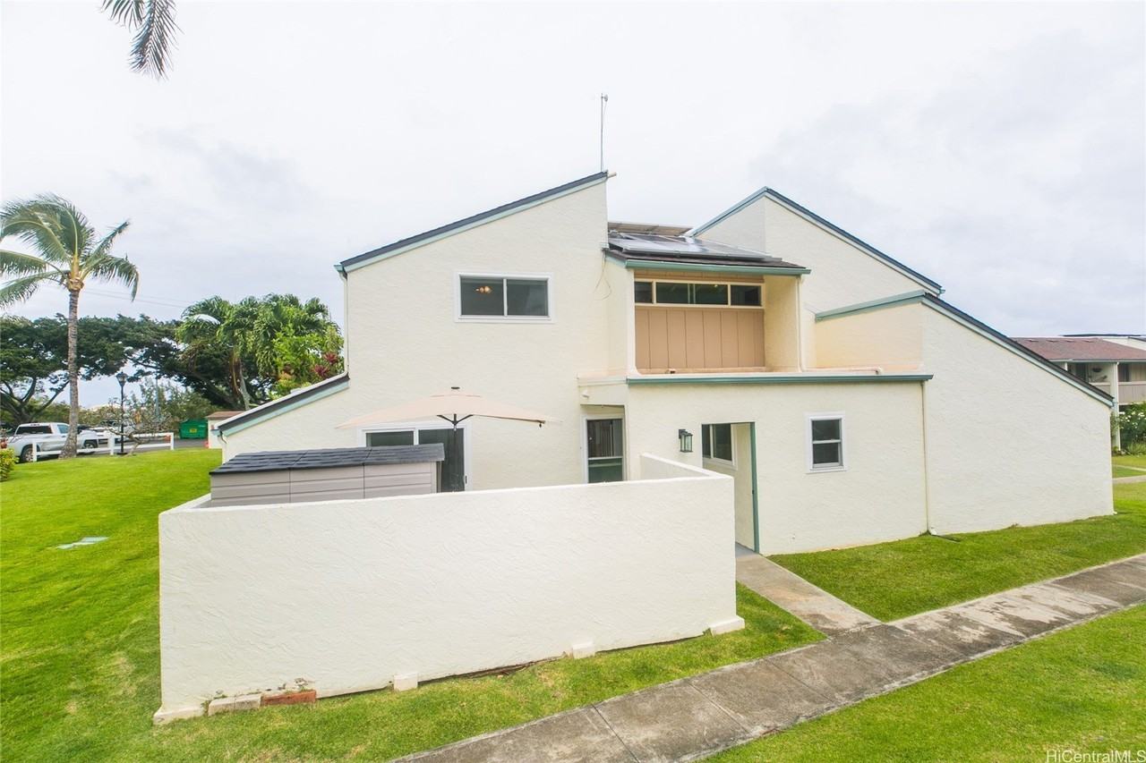 Noke St #2401 - Photo 2 of 24