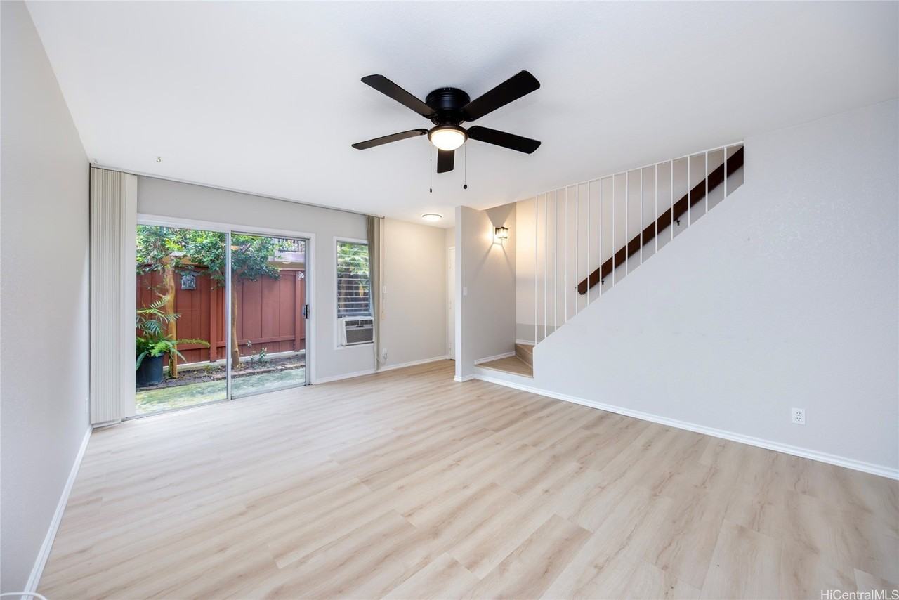 46-78 Emepela Pl #I200 - Photo 2 of 24