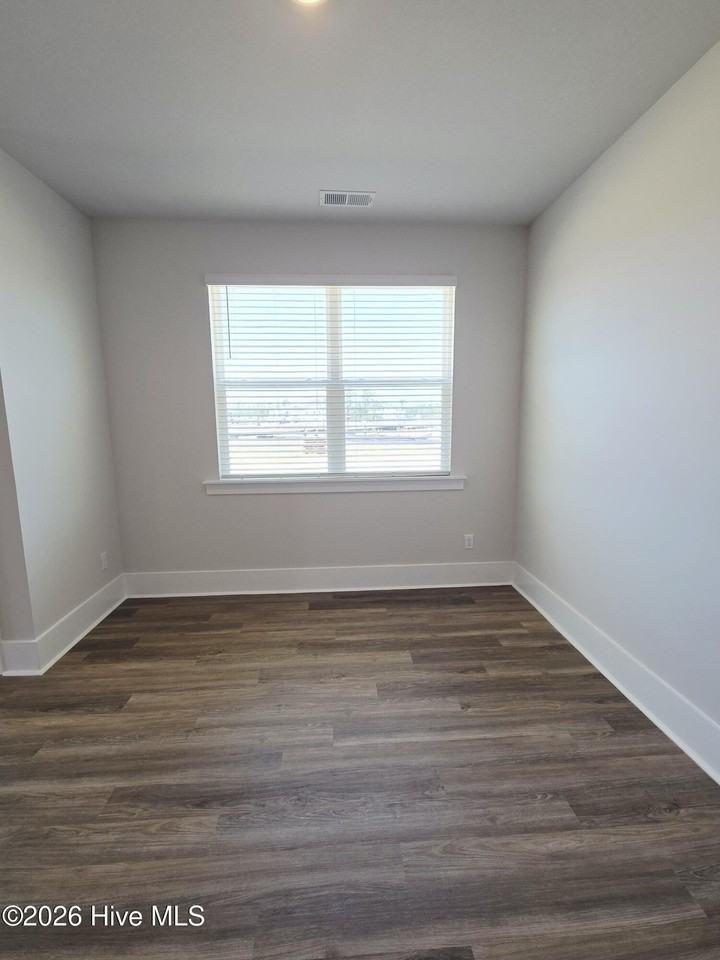 2235 Sweetspire St - Photo 3 of 22