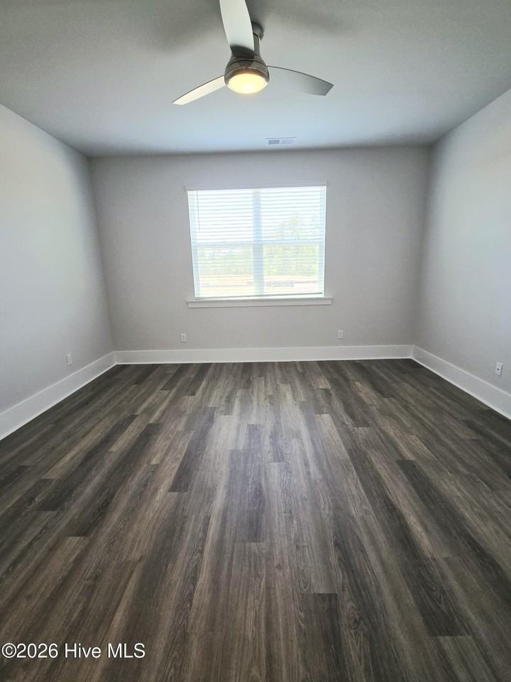 2235 Sweetspire St - Photo 7 of 22