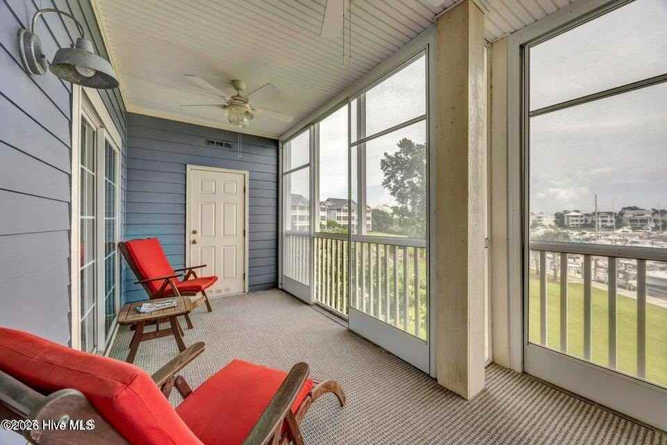 2555 St James Dr #104 - Photo 7 of 31