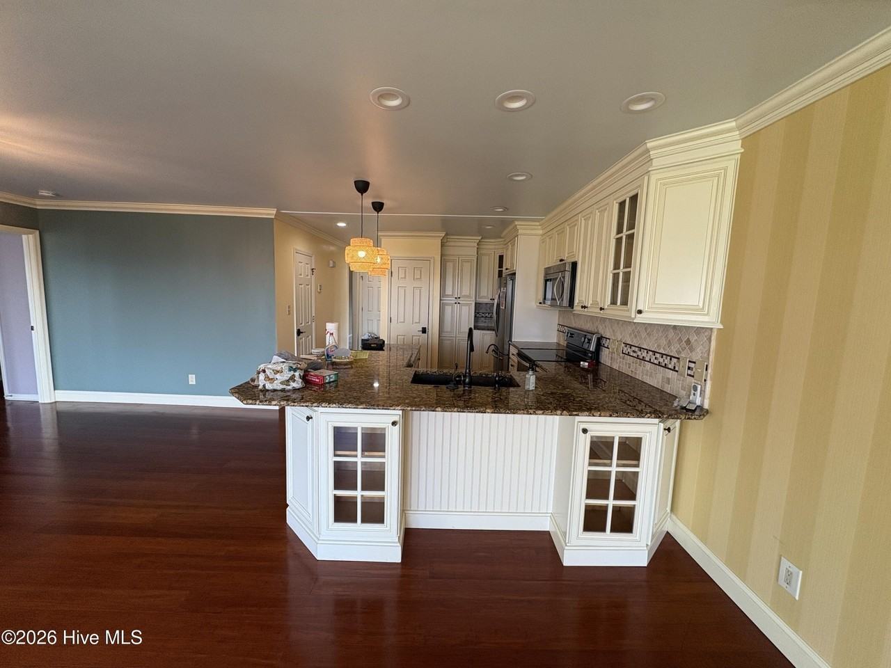 9134 Riverview Dr - Photo 4 of 19