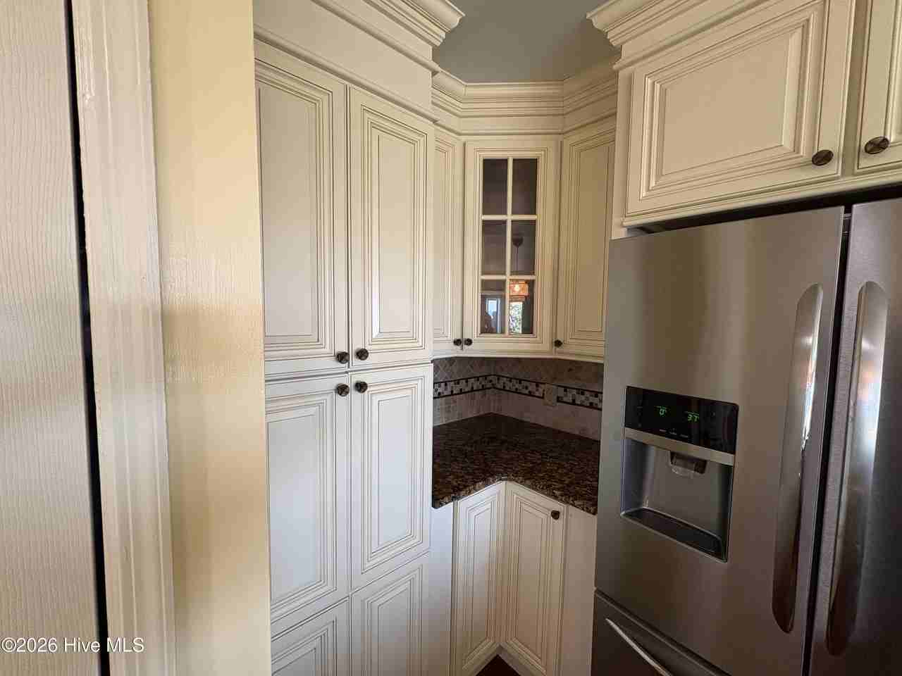 9134 Riverview Dr - Photo 6 of 19