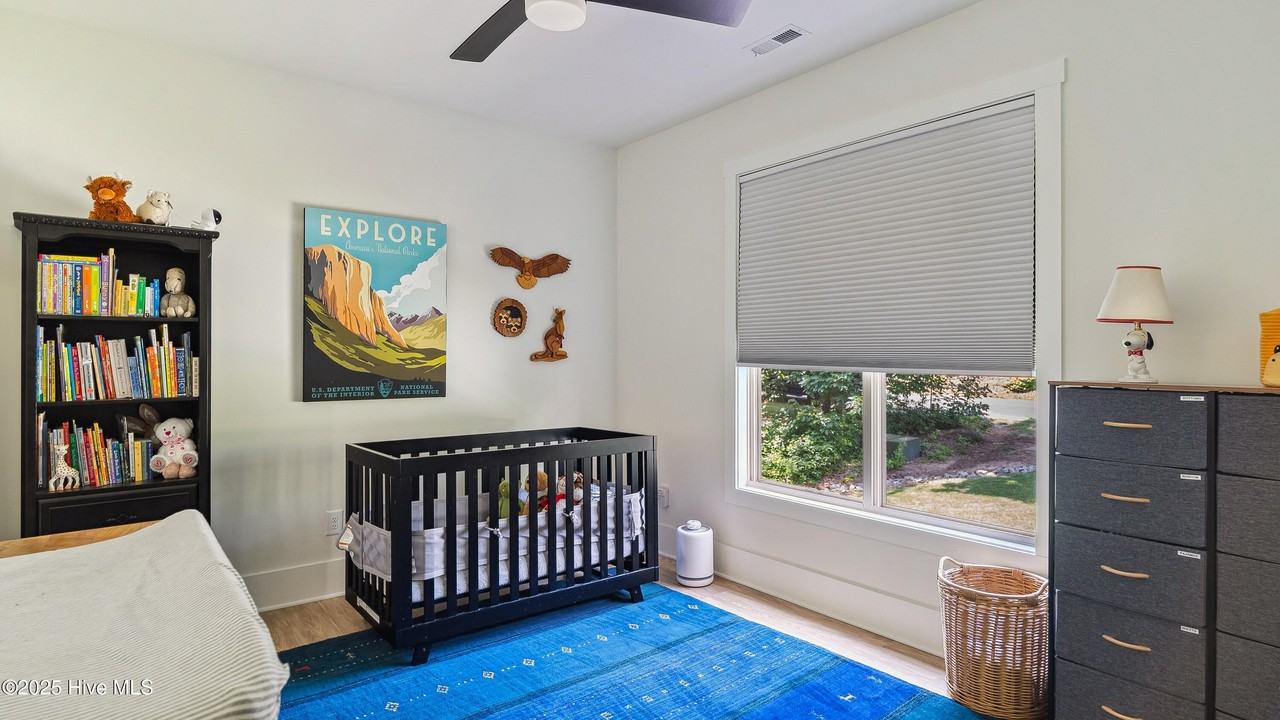 185 Canter Ln - Photo 4 of 35