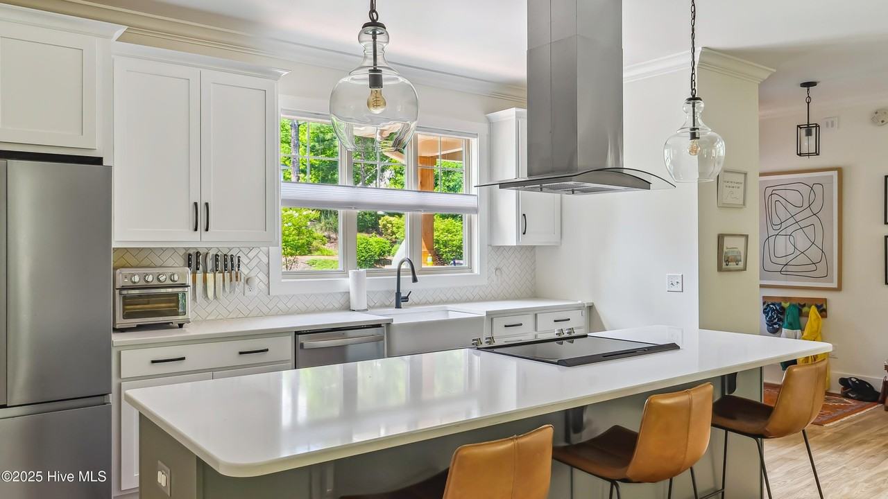 185 Canter Ln - Photo 7 of 35