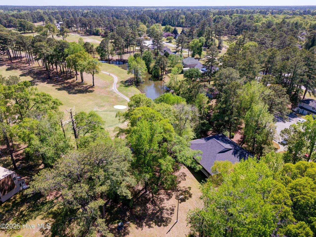 7 Linksiders Rd #7 - Photo 5 of 26