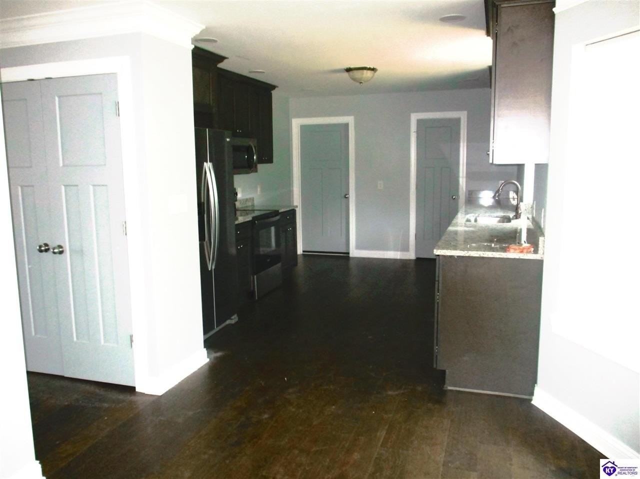 130 Diamond Ct - Photo 6 of 31