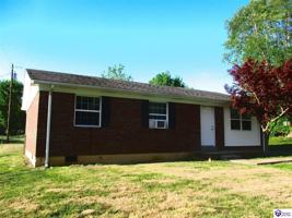 featured image of 102 Front Nine Dr