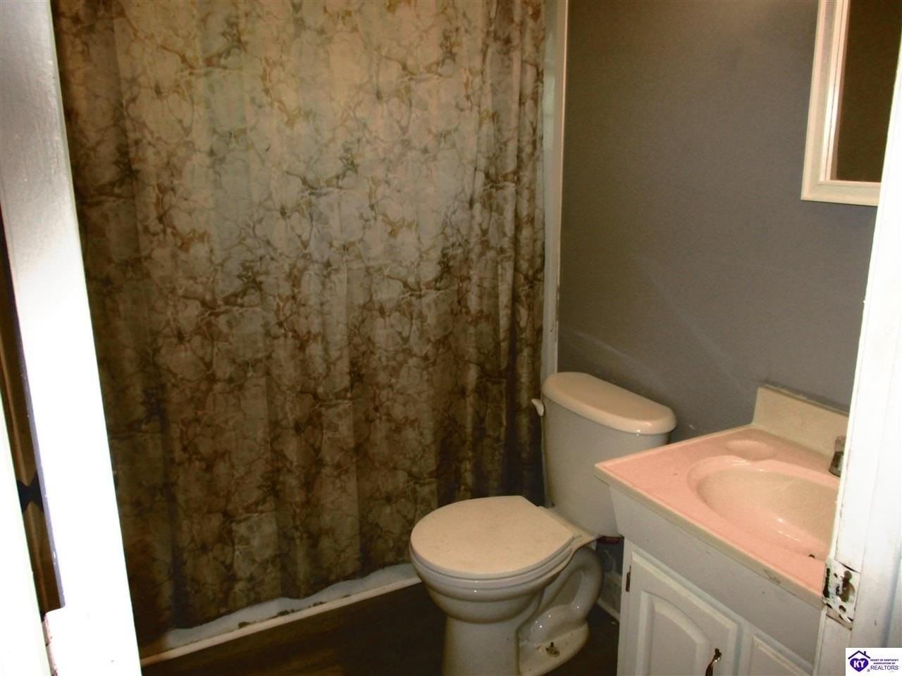 102 Front Nine Dr - Photo 7 of 9