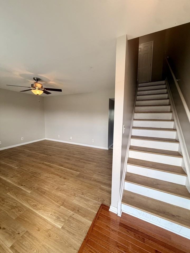 523 Tecumseh Trl - Photo 2 of 18