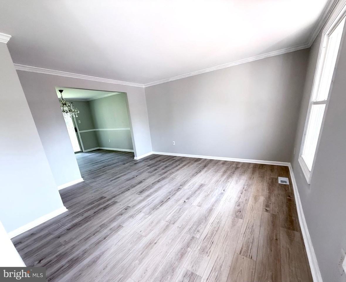 2 Cinnabar Ct - Photo 7 of 25